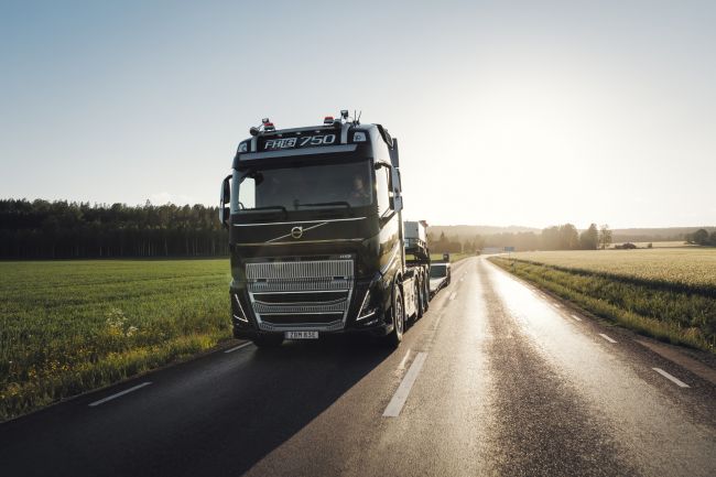 Volvo Trucks, Yüksek Verimlilik, Konfor ve Gücün Sembolü Yeni Volvo FH16’yı Tanıttı