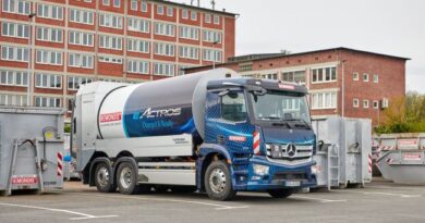 Mercedes-Benz eActros, Köln’de atık toplama aracı olarak hizmete alındı