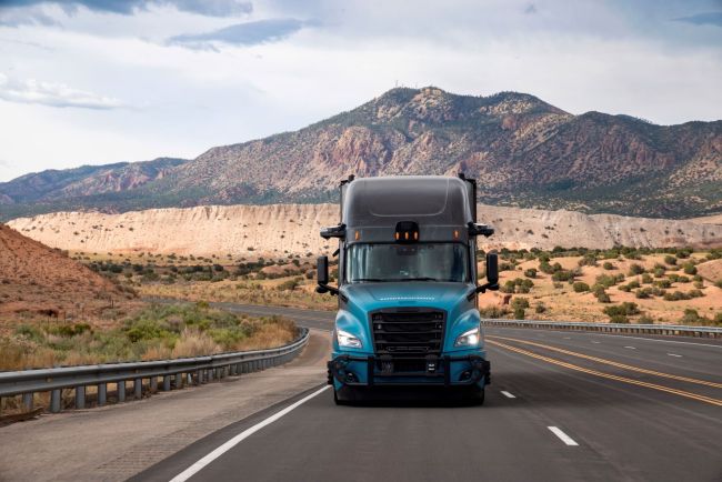 Daimler Truck, bağımsız iştiraki Torc Robotics ile ABD’de otonom kamyon taşımacılığı sistemlerini geliştirme çalışmalarına tüm hızıyla devam ediyor
