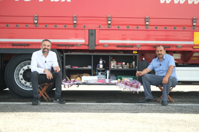 Prometeon Türkiye, “Yol Günlükleri" projesi ile usta şoförlerle yolculuğa çıkıyor… 