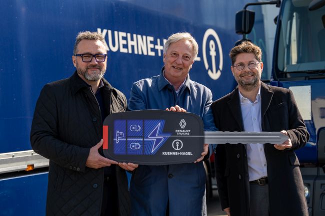 Kuehne+Nagel, daha sürdürülebilir karayolu taşımacılığı için 23 adet Renault Trucks elektrikli kamyonu teslim aldı