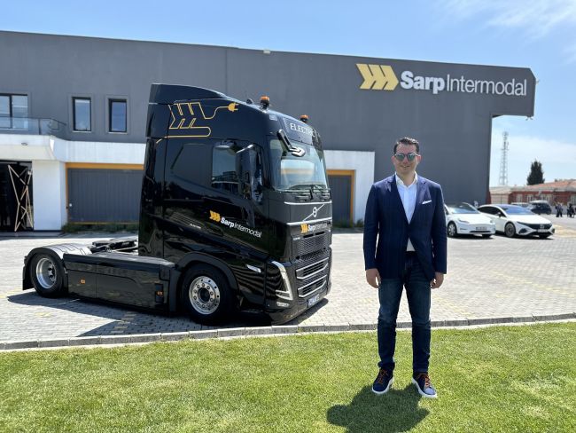 Yüzde Yüz Elektrikli Tır Türkiye Yollarında!