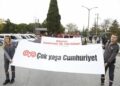 Otokar Çalışanlarından "Cumhuriyet" Yürüyüşü