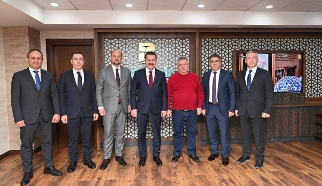 Toplu Ulaşımda Dünya Markası IVECO BUS Türkiye'ye Balıkesir'den Giriş Yaptı