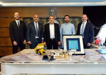 20 adet Komatsu HD785-8E0 Kaya Kamyonu, Çelikler Seyitömer Termik Santrali’ne Teslim Edildi!