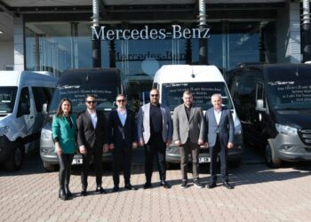 Mercedes-Benz, Sena Turizm’in filosunu güçlendirmeye devam ediyor