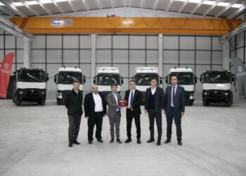 Ziver İnşaat’ın şantiye sahaları, Renault Trucks T,C,K serisi ile güçleniyor  