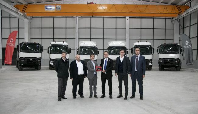 Ziver İnşaat’ın şantiye sahaları, Renault Trucks T,C,K serisi ile güçleniyor  