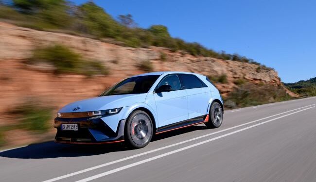 PIRELLI’NİN NÜRBURGRING’DE TEST EDİLEN ÖZEL P ZERO ELECT LASTİKLERİ HYUNDAI IONIQ 5 N’İN ORİJİNAL EKİPMANI OLDU