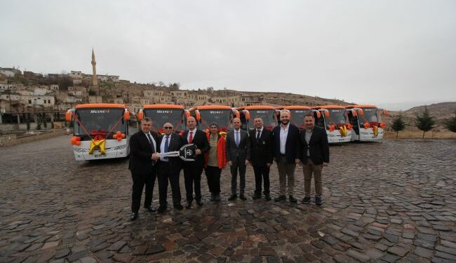 TEMSA ve Mesnevi, 31 yıllık iş birliğini  15 otobüslük yeni teslimatla taçlandırdı