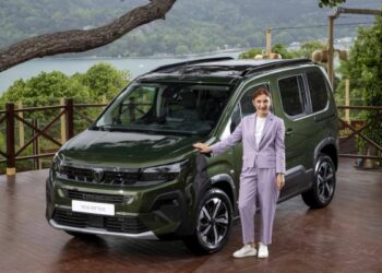Peugeot'un Yenilenen Ticari Araç Modelleri Türkiye’de!