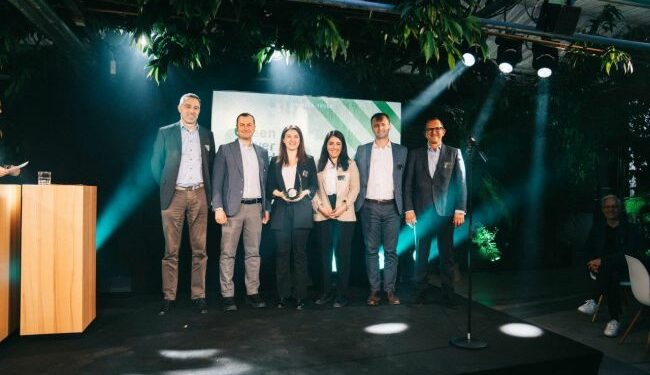 Mercedes-Benz Türk’ün Yeşil Dönüşüm Sağlayan BioHarmony Projesi Ödül Getirdi 