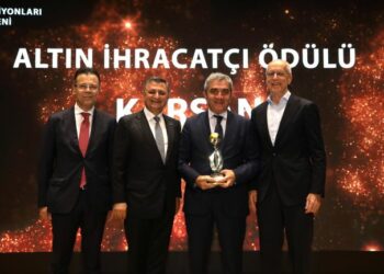 Karsan İhracat Şampiyonları Ödüllerinde Altın Plaket’in Sahibi Oldu!