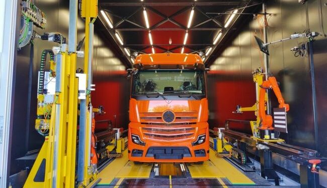 Mercedes-Benz Türk Yenilikçi Teknoloji Projelerine Hız Kesmeden Devam Ediyor!