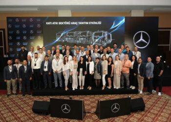 Mercedes-Benz Türk, Katı Atık Sektöründeki Müşterileri ile Buluştu