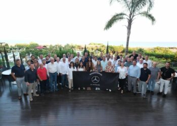 Mercedes-Benz Türk, Başarılara Birlikte İmza Attığı Bayi ve Yetkili Servisleri ile Bir Araya Geldi