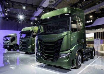 IVECO, IAA Transportation 2024 Ticari Araçlar Fuarın’da çoklu enerji stratejisini sergiliyor ve yenilikçi çözümler sunuyor