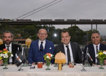 Kara, Hava ve Deniz Taşımalarını Birleştiren OMNİLOG, Uçtan Uca Kesintisiz Hizmet Verecek!