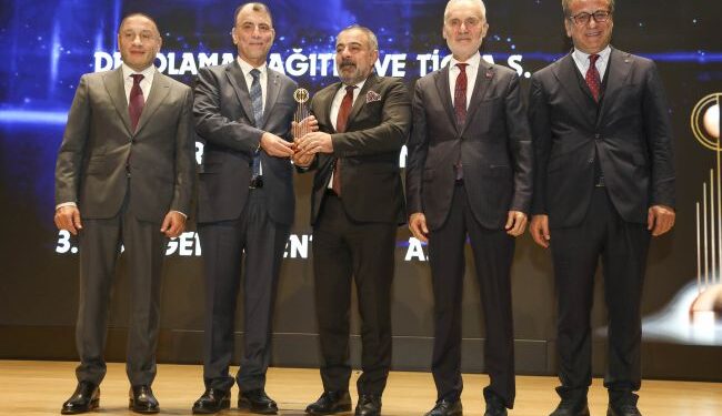 Ekol Lojistik Hizmet İhracatında Sektöründe İlk Üçte
