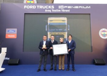 Fenerium ürünleri Ford Trucks Özel Tasarım F-MAX araçları ile Türkiye yollarına çıkıyor…