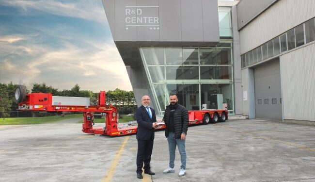 Ağır Yükün Güçlü İsmi Ekay&Aytaş'tan 7 Tırsan Low-Bed Yatırımı