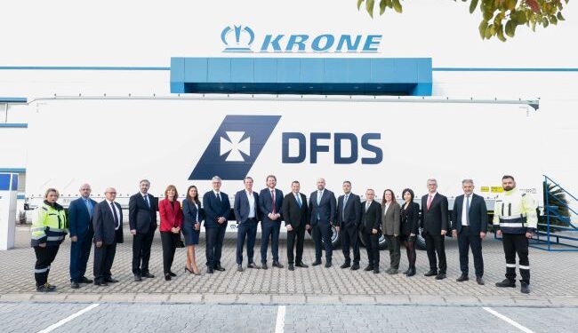 Krone Türkiye'den DFDS'e 450 Adet Treyler Teslimatı