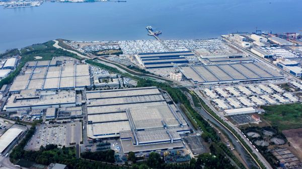 Ford Otosan, inovasyon yolunda bir ilki daha gerçekleştirdi: Dünya Ekonomik Forumu (WEF) Quantum Application Hub’a Kabul Edilen İlk Otomotiv Şirketi Oldu