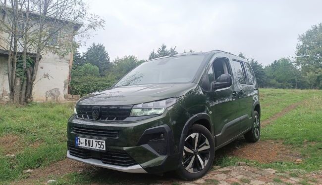 Hafif Ticari Yeni Peugeot Rifter Test ve İzlenimi