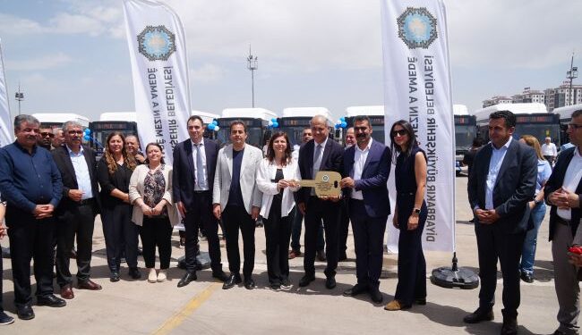 Diyarbakır Büyükşehir Belediyesi Isuzu CNG Otobüslerle Tanıştı