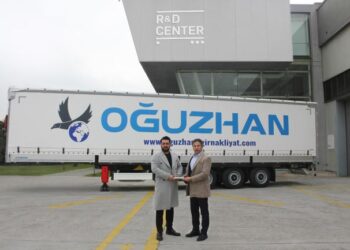 Oğuzhan Grup 205'nci Tırsan Aracını Teslim Aldı