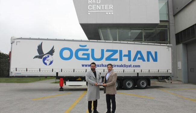 Oğuzhan Grup 205'nci Tırsan Aracını Teslim Aldı