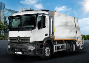 Mercedes-Benz Türk, Katı Atık Toplama Sektörüne Geniş Ürün Yelpazesiyle Değer Katıyor