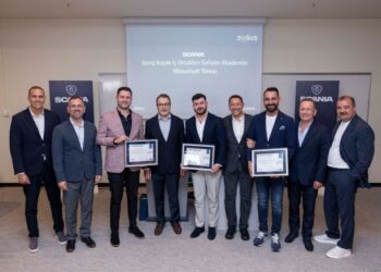 Scania, Geleceğin Yöneticilerine Destek Veriyor