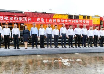 Pasifik Eurasia ve China Railway'in Geçtiğimiz Ay Yaptıkları Anlaşmanın İlk Trenleri Chonqoing ve Chengdu'dan Yola Çıktı