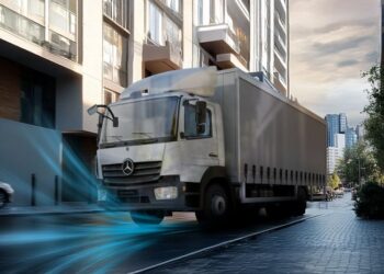 Konfor, Güvenlik ve Ekonomiyi Bir Arada Sunan Mercedes-Benz Atego 1018, Saha Etkinlikleriyle Kullanıcılarla Buluşuyor