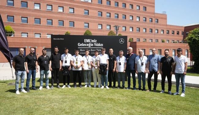 “EML’miz Geleceğin Yıldızı” programıyla 55 öğrenci Mercedes-Benz Türk Bayileri ve Yetkili Servislerinde kariyerine başlıyor