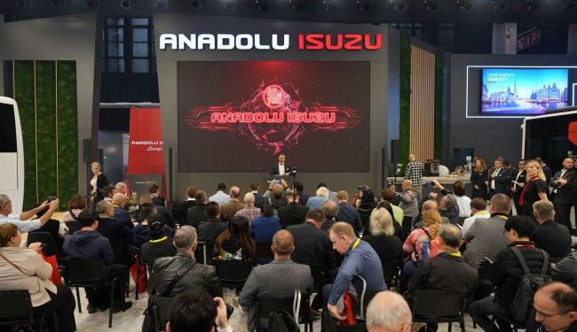 Anadolu Isuzu Busworld Europe 2025’te Yenilikçi Modellerini Sergiledi