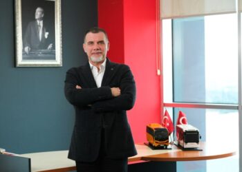 Orta Asya’nın ticari araç devi SamAuto, Anadolu Isuzu’nun oldu