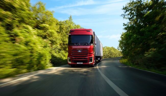 Ford Trucks, Yeni F-MAX ve F-LINE E Modellerini Solutrans’ta Avrupa’yla Buluşturuyor