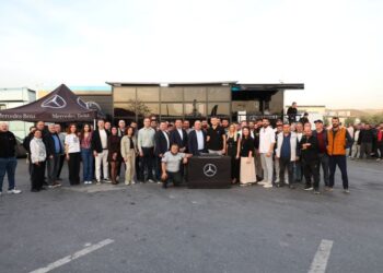 Mercedes-Benz Türk, Dünya Şoförler Günü’nü Bu Yıl da Şoförlerle Birlikte Kutladı