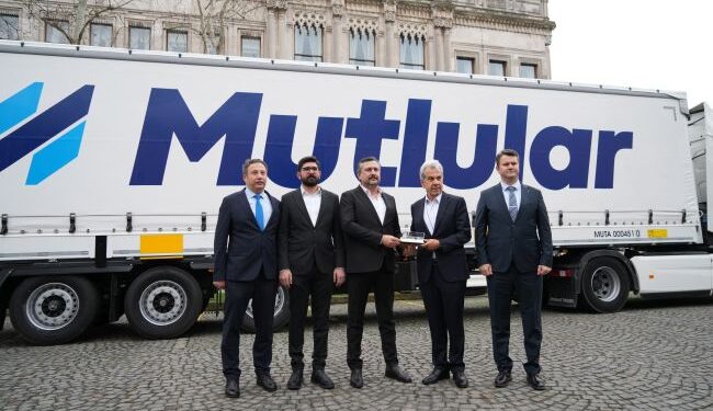 Mutlular Transport'un Tırsan Filosu 900'e Ulaştı, 2026 yılı için de 250 adetlik yeni sözleşmeye imza attı