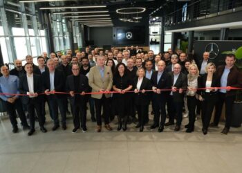 Mercedes-Benz Türk Aksaray Müşteri Merkezi Yenilenen Yüzüyle Hizmete Açıldı