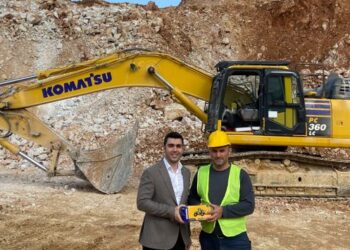 Komatsu, “Altın Baret Ödülleri”nin İkinci Ayında En Başarılı Operatör Belirlendi!