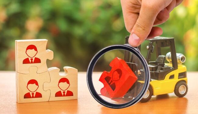 Lojistik Sektöründe Yetişmiş İnsan Kaynağı Nasıl Sağlanır?