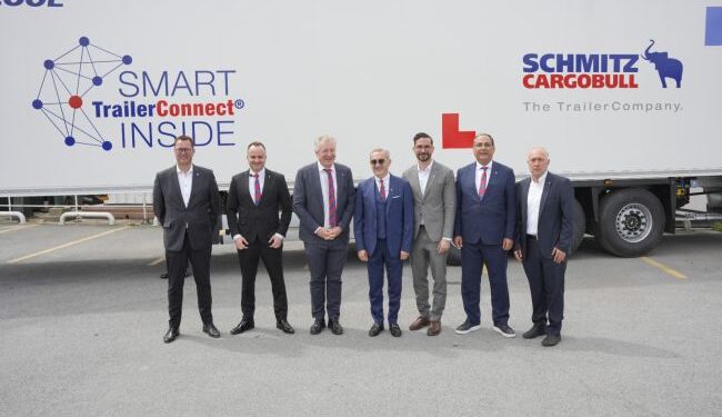 Schmitz Cargobull “%100 Smart Treyler” konseptini Türkiye pazarına sunan ilk treyler üreticisi oldu.