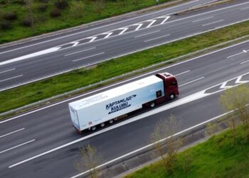 Ford Trucks, Castrol ve Prometeon güçlerini birleştirdi: ‘Kaptanlar Kulübü’ Türkiye’nin dört bir yanında kaptanlarla buluştu