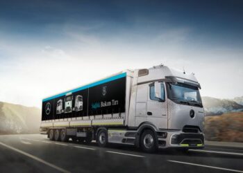 Mercedes-Benz Türk’ün Sağlık Bakım Tırı Projesine Global Arenada 4 Yeni Ödül