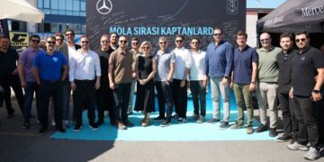 Mercedes-Benz Türk’ün Sağlık Bakım Tırı Bu Kez Otobüs Kaptanları İçin Yola Çıktı