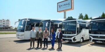 Turizm sezonuna güçlü giriş yapan TEMSA, Kıraç Turizm’e 16 yeni otobüs teslim etti
