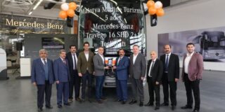 Malatya Medine Turizm, 5 adet Mercedes-Benz Travego siparişinin ilk 4 aracını teslim aldı